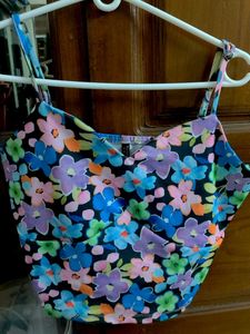 New Sleeveless Crop Top