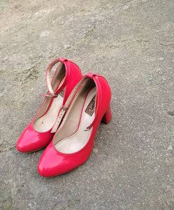 Red Heel