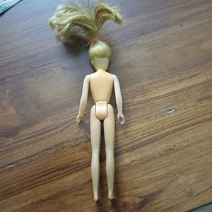 Rare Vintage Skipper (Sister of Barbie) Doll -1989