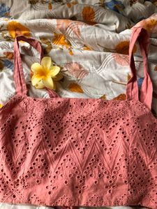 Chic Broderie Anglaise Crop Top