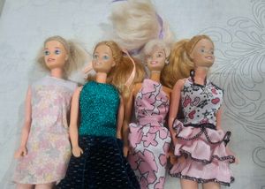 Set of 4 Fashion Dolls