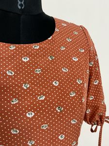 Chic Rust Floral Print Mini Dress