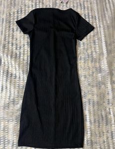 Zara Black Ribbed Knit Midi Dress