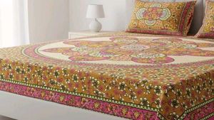 Cotton floral ( 213×213cm) King size