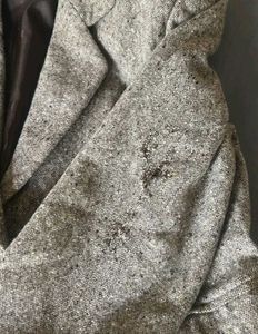 Classic Blazer with 1 scratch, check pic 3,4