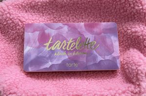 FINAL CLEARANCE: Tarte Blush Palette