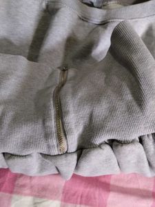 Gray Crew Neck Sweatshirt