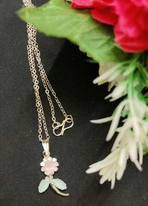 Elegant Pearl &amp; Crystal Jewelry Set