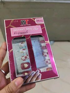Instant Nail Art Press-On Nails