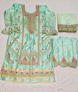 Exquisite Teal Kurta Set with Dupatta