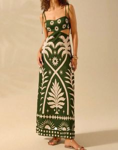 Stylish Cutout Maxi Dress