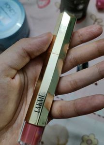 Lakme Matte Melt Liquid Lip Oil Glossy