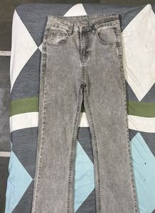 Grey bootcut Jeans
