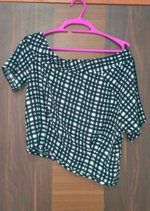 Chic Gingham Off-Shoulder Top