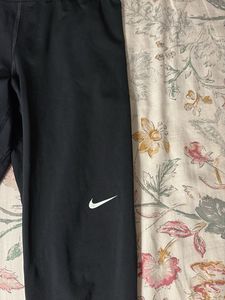 Nike Pro Black Leggings