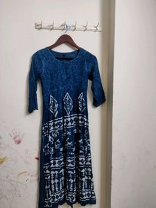Blue Tie-Dye Kurta with White Print