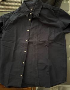 H&amp;M Men's Dark Blue Regular Fit Shirt