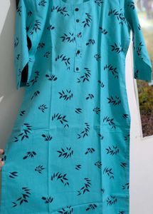 Stylish Blue Leaf Print Kurta/unsused