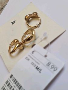 Solid H&amp;M Gold Ring Set