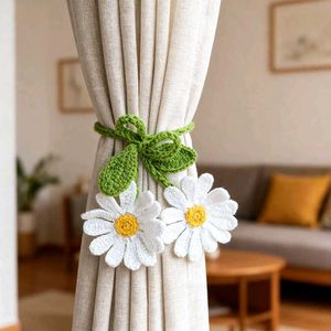 Daisy Curtain Tiebacks