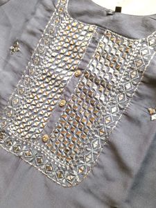 Elegant Embroidered Kurta for Women