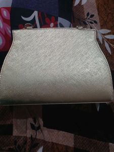 Sparkling Gold Handbag with Rhinestones