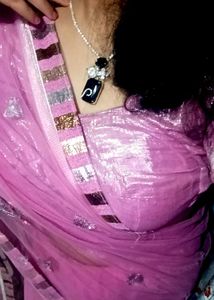 Elegant Pink Saree with Delicate Details