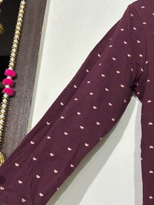 Maroon Polka Dot 3/4 Sleeve Top