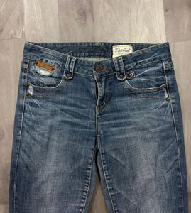 Classic Low Rise Jeans