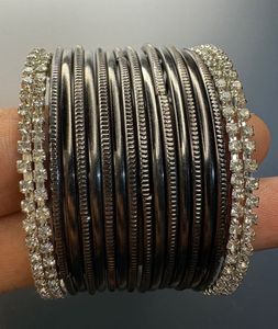 Sparkling Bangles Set