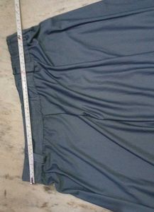 Price Dropped Classic Charcoal Grey skirt with 3m
