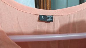 Elegant Peach Kurta with Embroidery 🍑