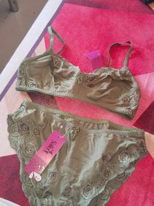 green lingering set for women