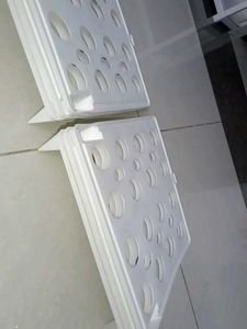 White Accordion  cloth rack.