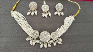 Elegant Pearl &amp; Stone Choker Necklace Set