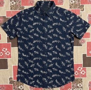 Men's Navy Blue Printed Short Sleeve Shirt