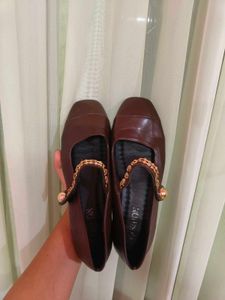 Brown Mary Jane Flats (Classic&amp; Comfortable)