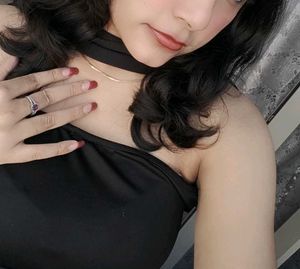 Chic Black Tube Top, with scarf