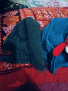 2 Pc Cap Set