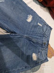 Ripped Wide Leg Jeans
