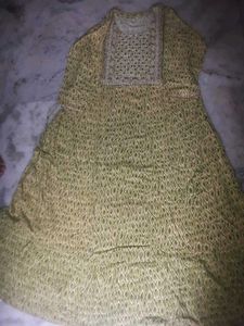 Elegant Green Embellished Ethnic kurti