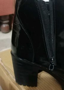 ❗Black heel boots❗