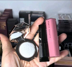 fenty beauty highlighter and lipstick combo