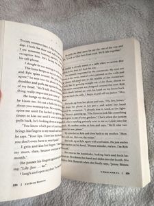 It Ends With Us Book-50% Off On Delivery Fee