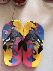 Baby girl one yr chappal
