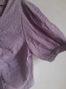 Chic Lavender Gingham Ruched Top
