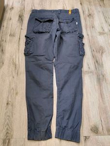 Sc9737 Shafin cargo jeans waist 30 inches