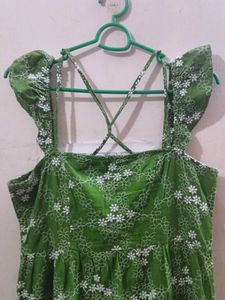 Savana Beach backless Green Embroidered Dress
