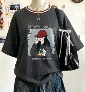 Stay Real Graphic T-Shirt
