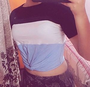 Chic Color Block Twist Crop Top